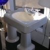 Pedestal sink